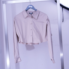 Capsule nude shirt cropped
