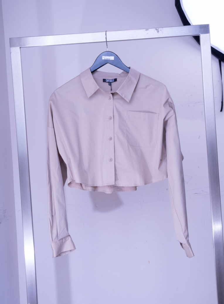 Capsule nude shirt cropped
