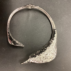 Metal Dip Necklace