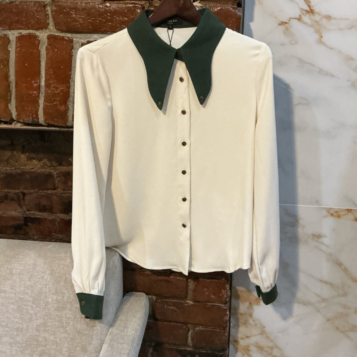 Beulah ivory collared shirt