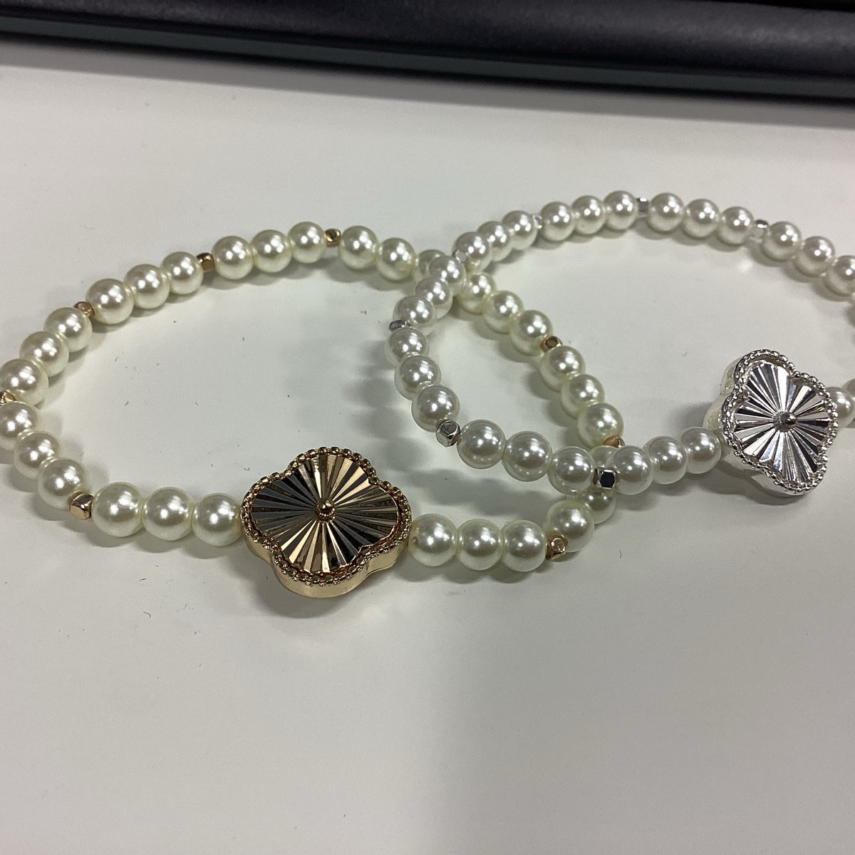 Pearl Clover Bracelet