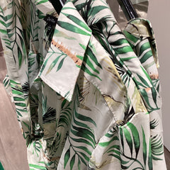One & more tropical shirt green